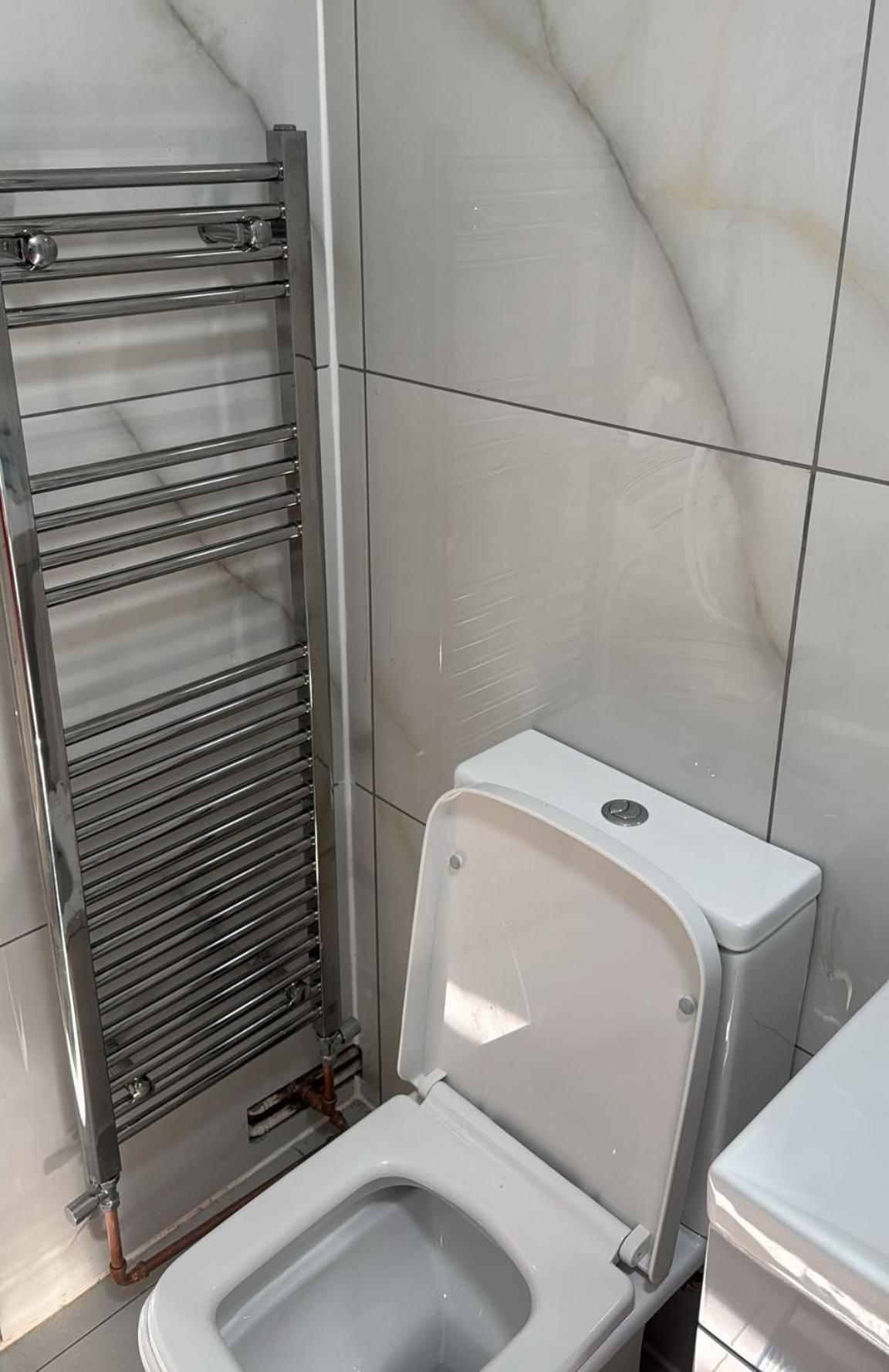 33Sm Dreams Unlimited Serviced Accommodation- Staines - Heathrow ستانويل المظهر الخارجي الصورة